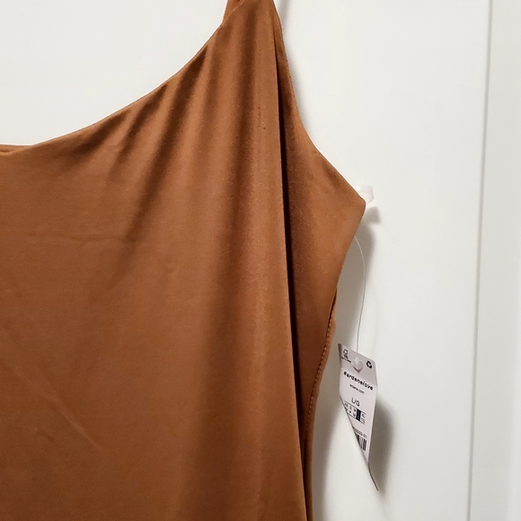 COPY - 2/$30   bnwt skims inspired slip dress -  tan size large - Picture 4 of 6